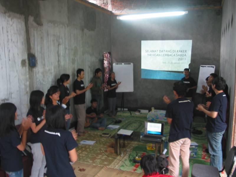 Raker YLSA 2011 yang Unik