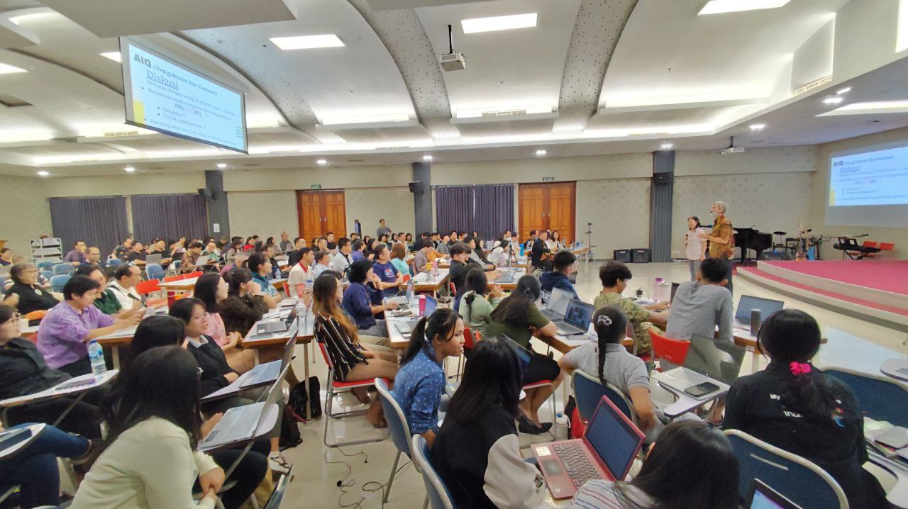 Dari Teknologi ke Spiritualitas: Pengalaman di AI Bootcamp STT Bandung