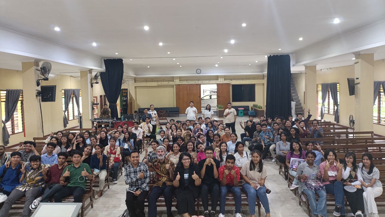 Pengalaman Pertama Mengikuti Seminar Sehari “Penginjilan kepada Suku Digital/AI” di STT Intheos
